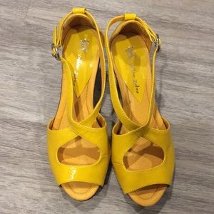 Sexy Yellow wedged sandals